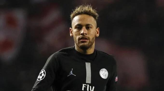 内马尔带头,巴黎圣日耳曼重返法甲榜首的简单介绍 内马尔带头,巴黎圣日耳曼重返法甲榜首的简单介绍