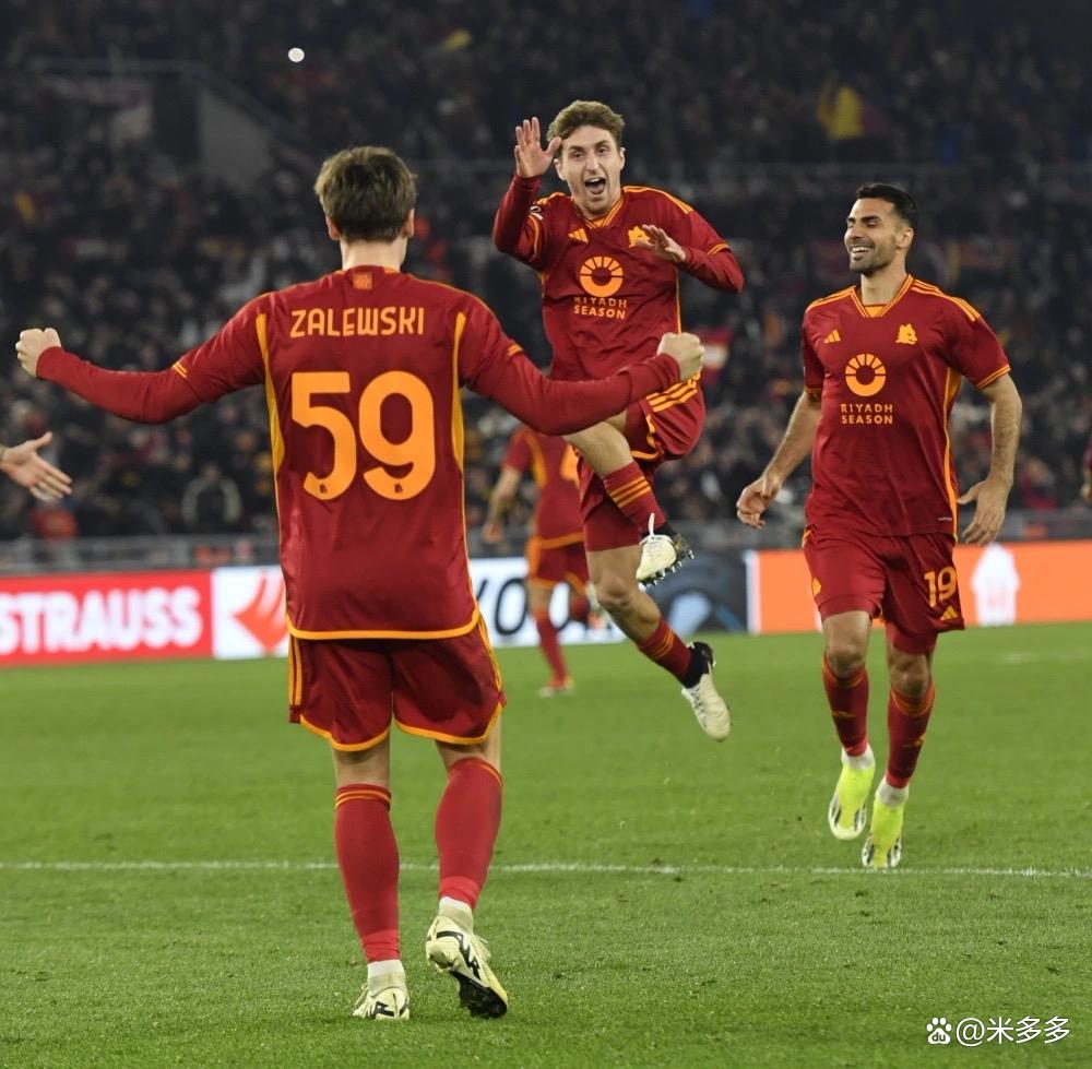 罗马获胜巴勒莱斯,夺取意甲榜首位置 罗马获胜巴勒莱斯,夺取意甲榜首位置